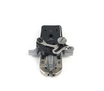 ĐẦU CÀNG NÚT BROTHER 438D